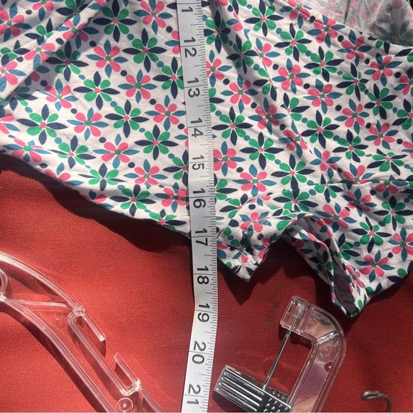 Boden Lola Jersey Dress  Green, Pink and White Wrap Dress size 2 - Picture 4 of 5